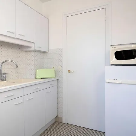 Daire Confort Pour 4 A 300m De La