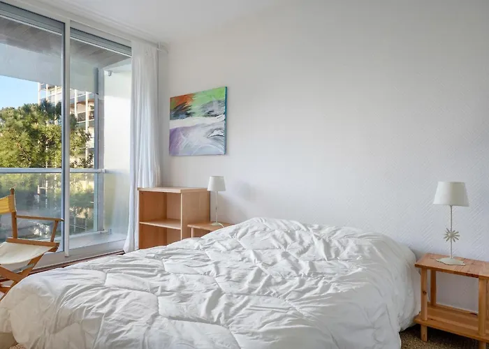 Confort Pour 4 A 300m De La *